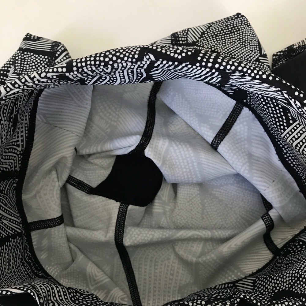 Lululemon Dottie Tribe Pace Rival Crop - Picture 6 of 7